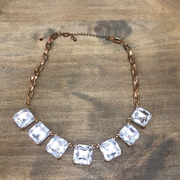 Jewelry - Statement necklace